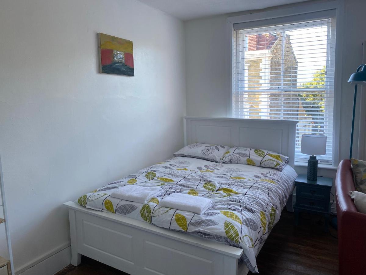 Accommodation Hub Studio 2 London Eksteriør bilde